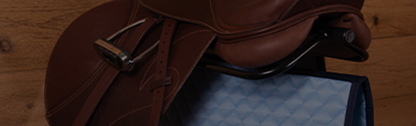 The Top 7 Saddle Racks for Professional Stables