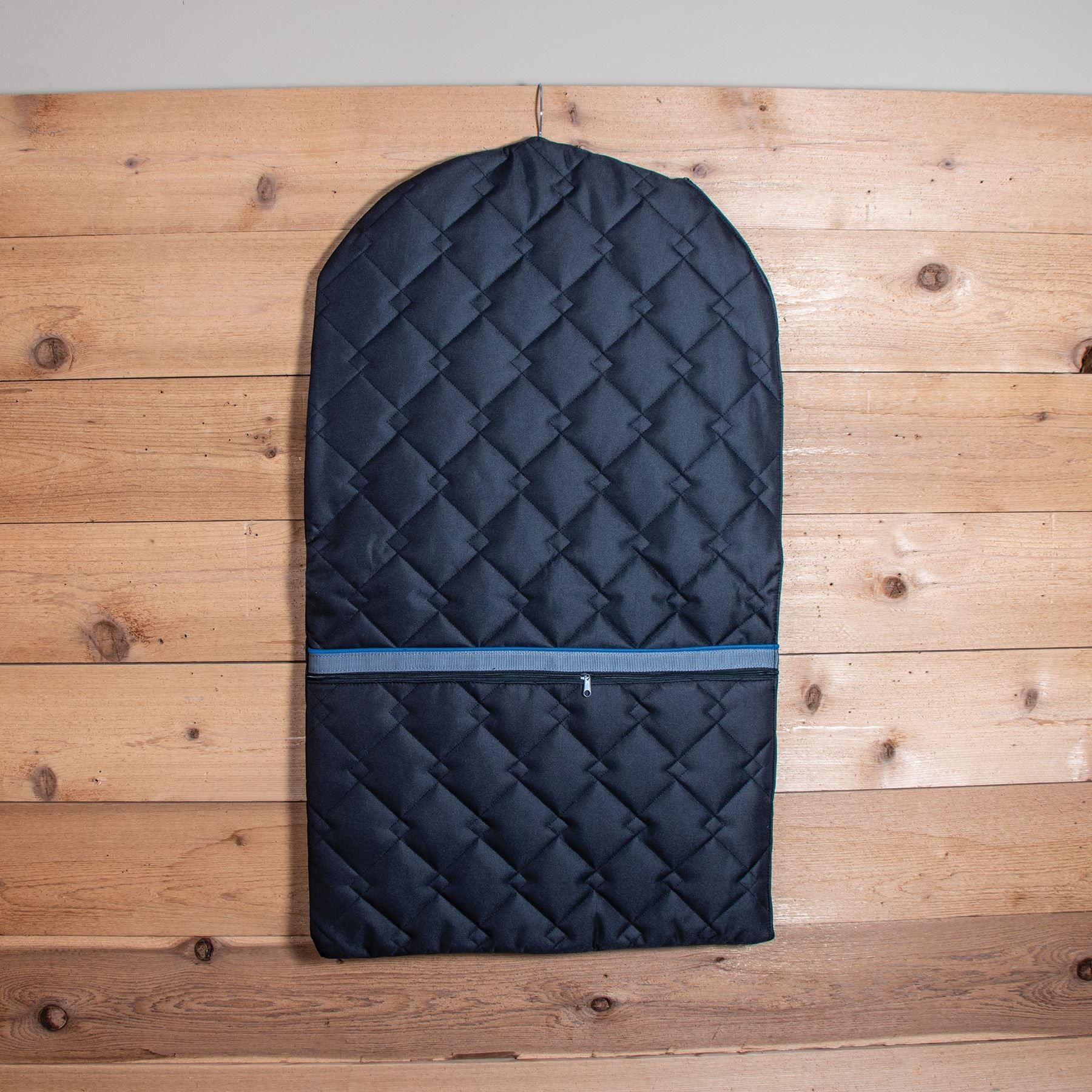 Dura-Tech® Winner’s Choice Quilted Garment Bag