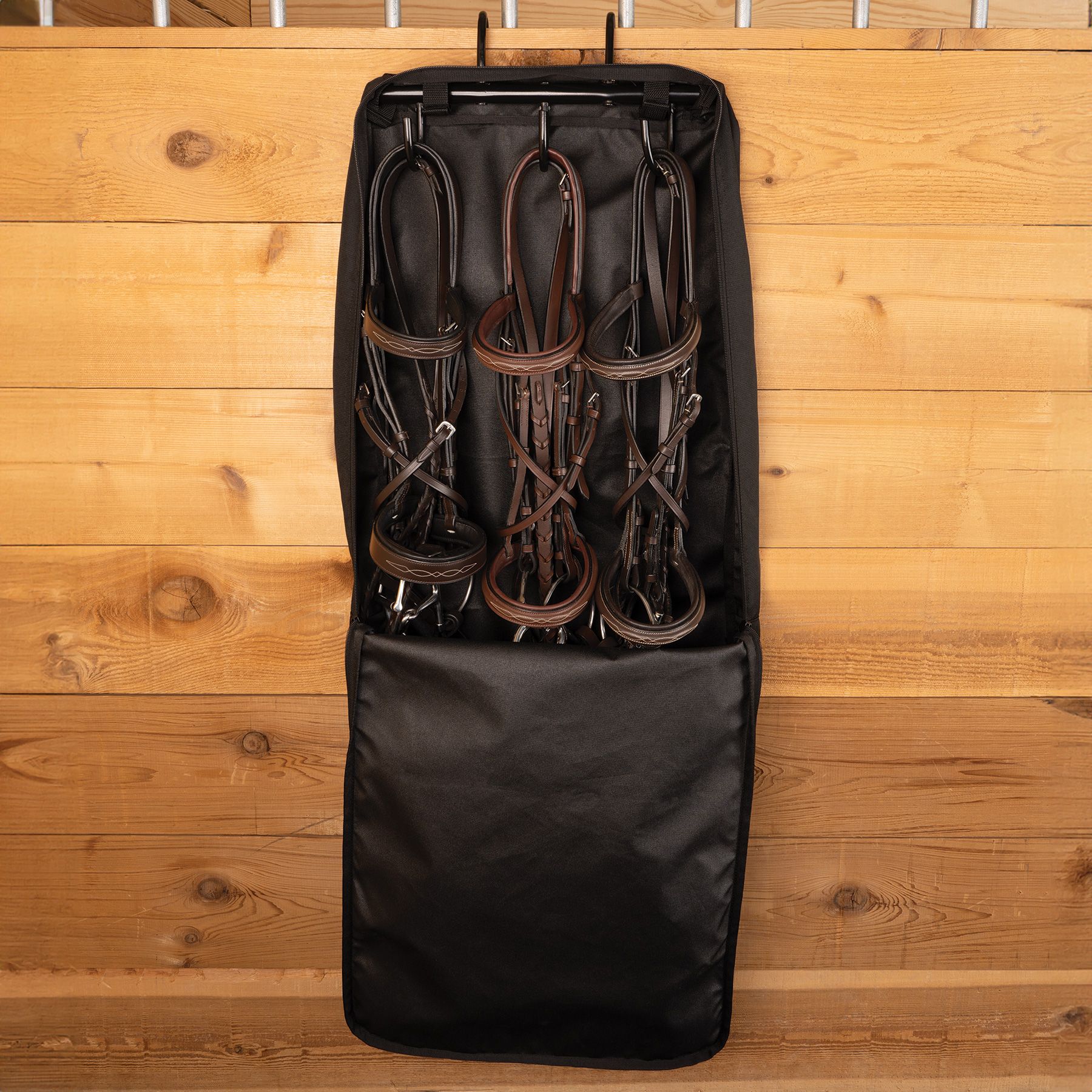 Schneiders® 3 Hook Portable Tack Rack Case II