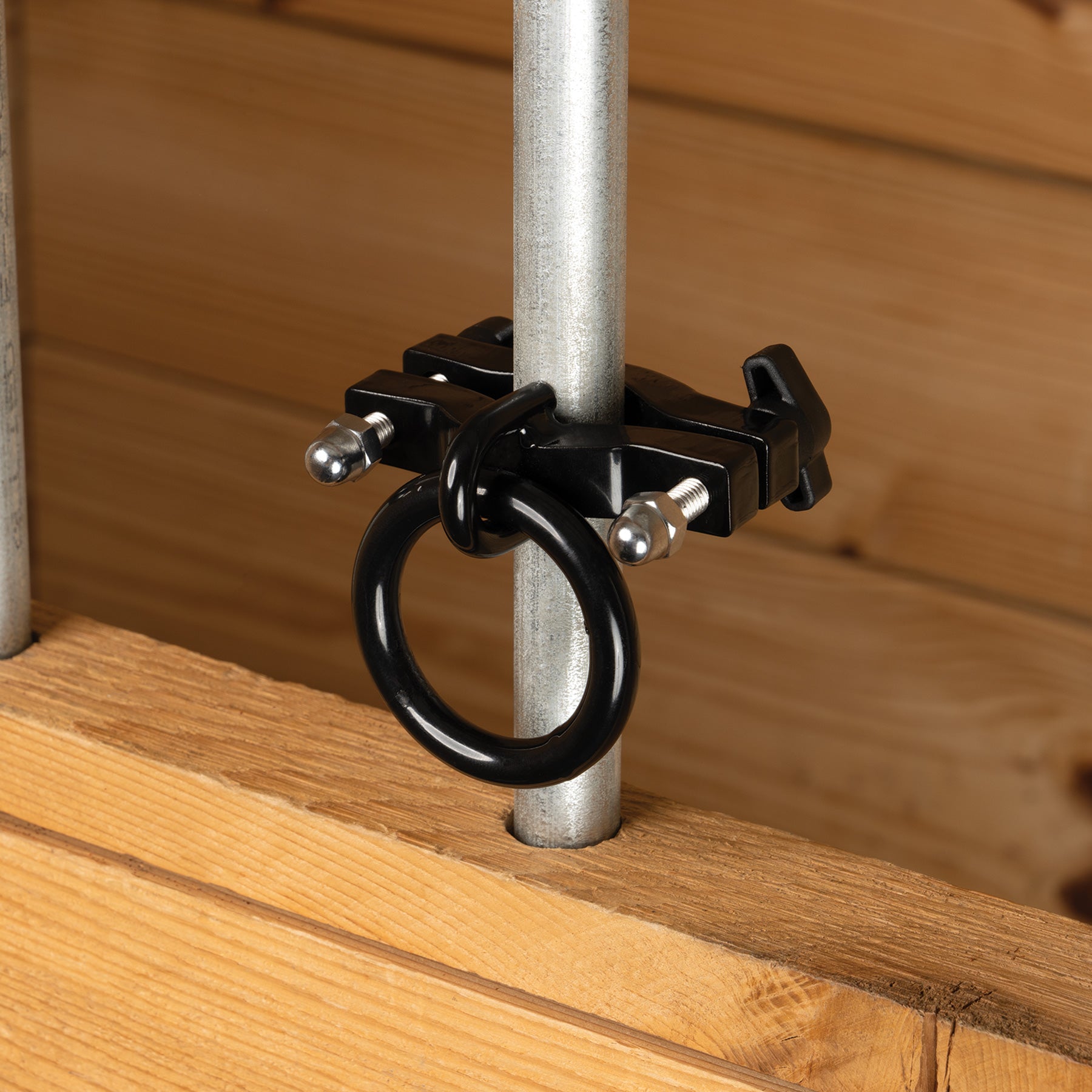 Schneiders® Easy-Up® Portable Stall Front Bar Tie Ring - Set of 2