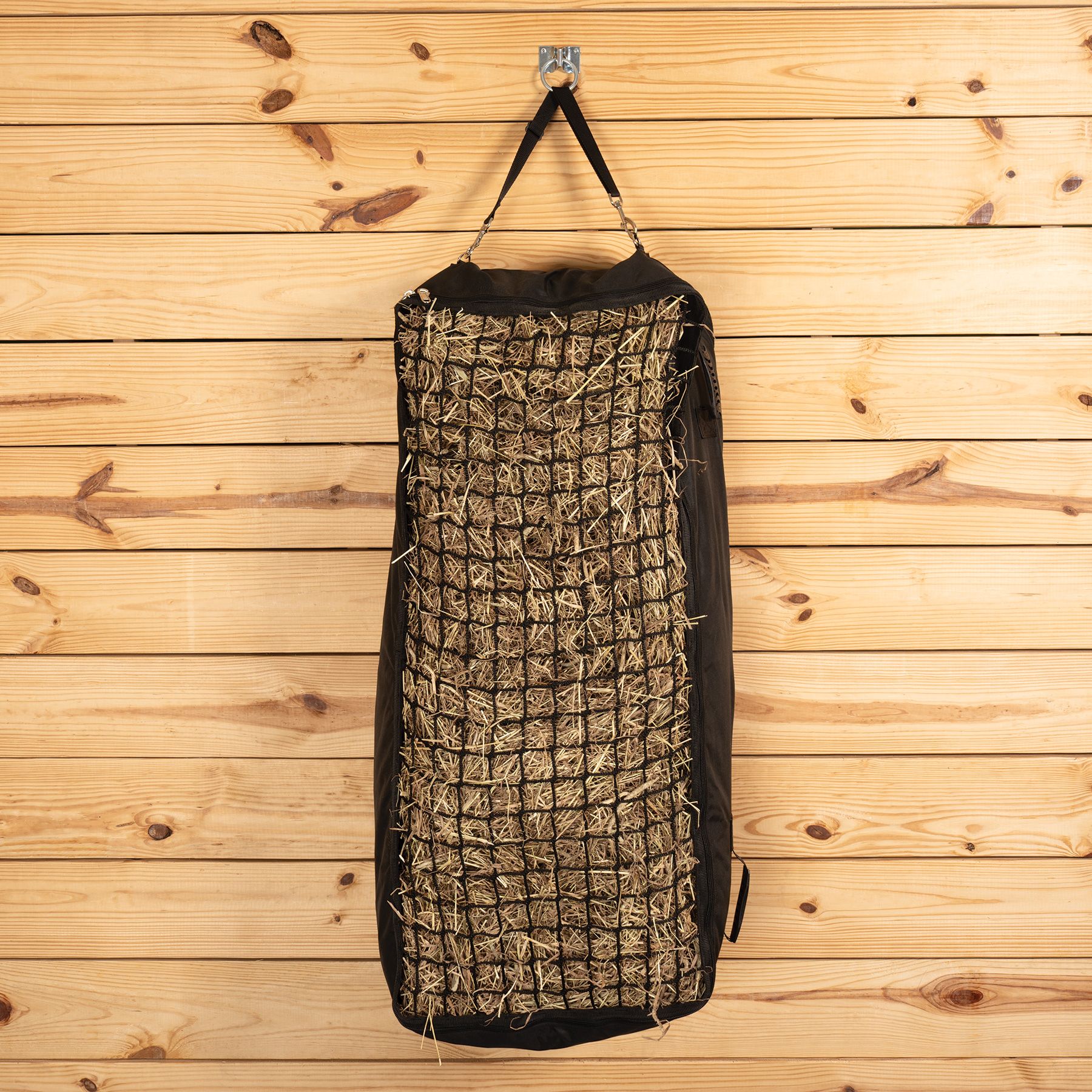 Schneiders® Full Bale Hay Bag with Knotless 1.25" Slow Feed Hay Net